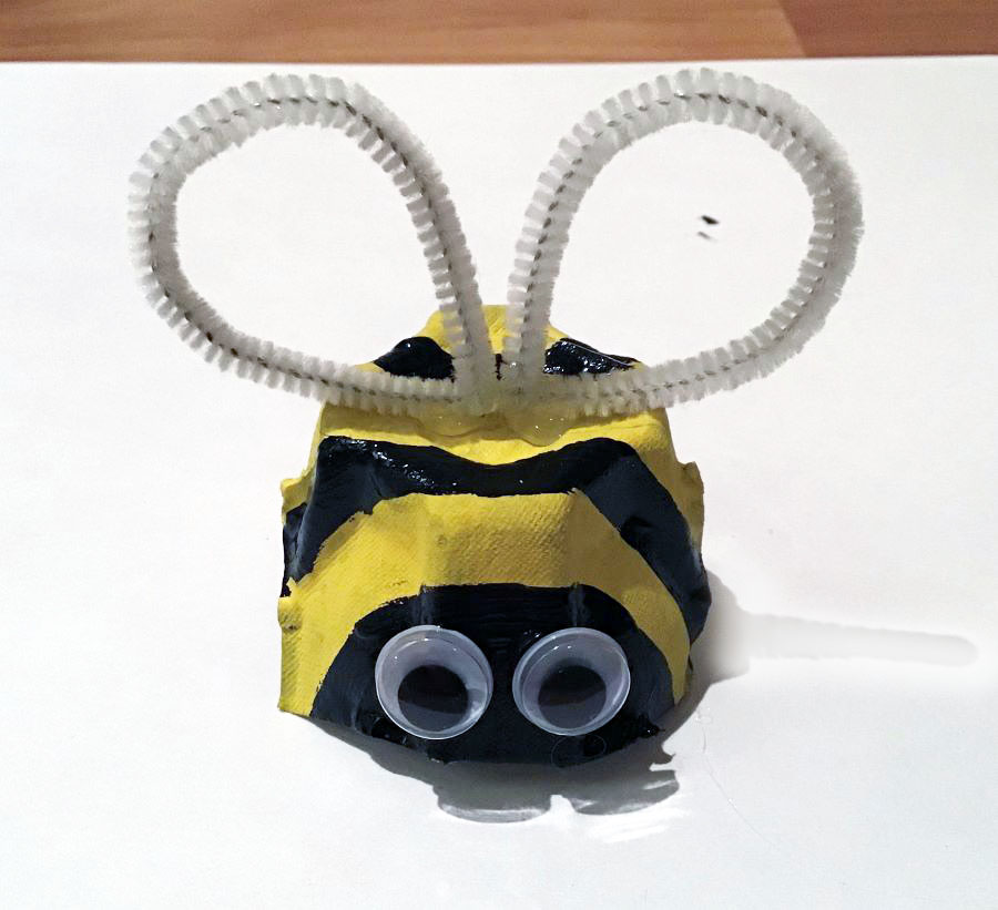 egg carton bee craft