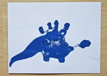 handprint stegosaurus craft