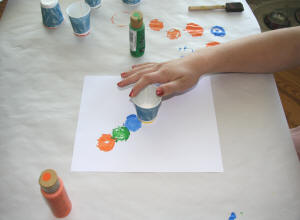 Stamping the Circle Caterpillar Craft