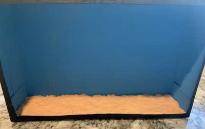 cover bottom with clay