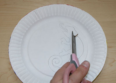 paper plate chameleon