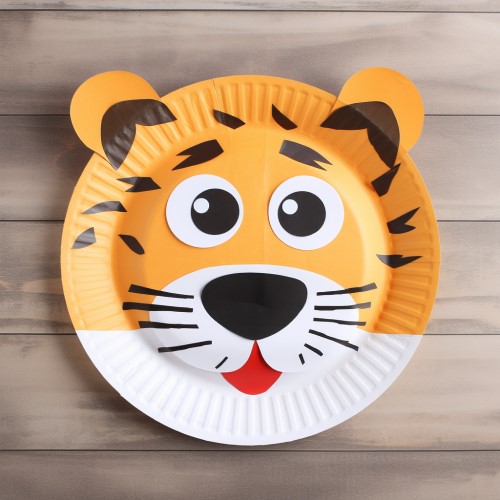 Paper Plate Tiger Craft totally painted