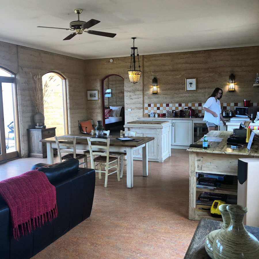 Cooking in the Tuscan kitchen. Cooking in the Tuscan kitchen.