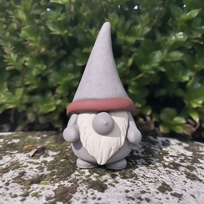 clay gnome with no eyes showing
