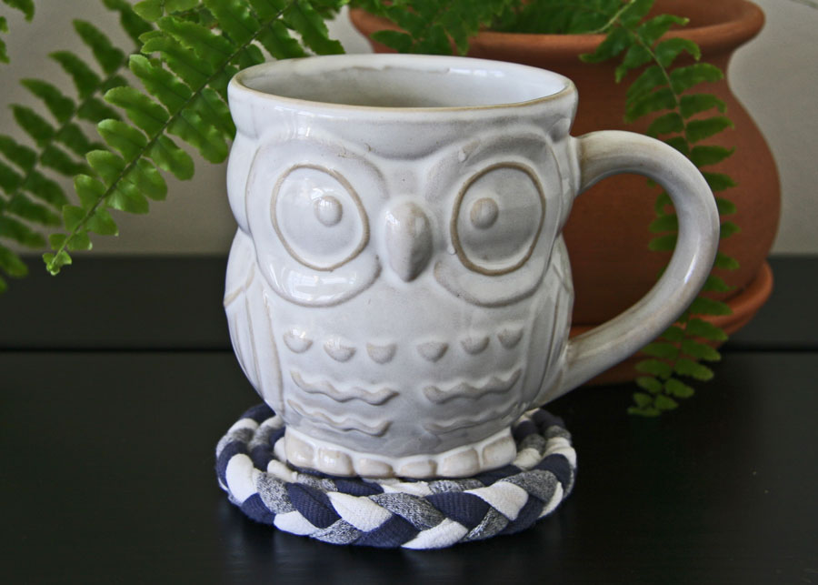DIY T-Shirt Yarn Coasters