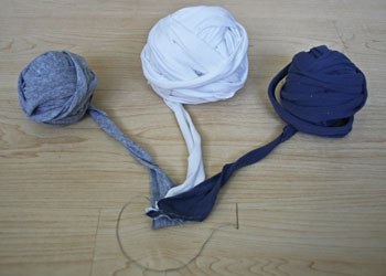 DIY braided t-shirt yarn coaster