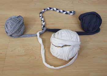 DIY braided t-shirt yarn coaster