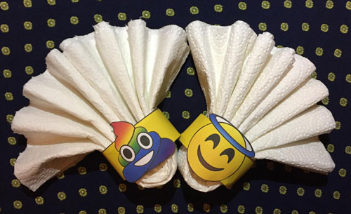 classic emoji napkin rings