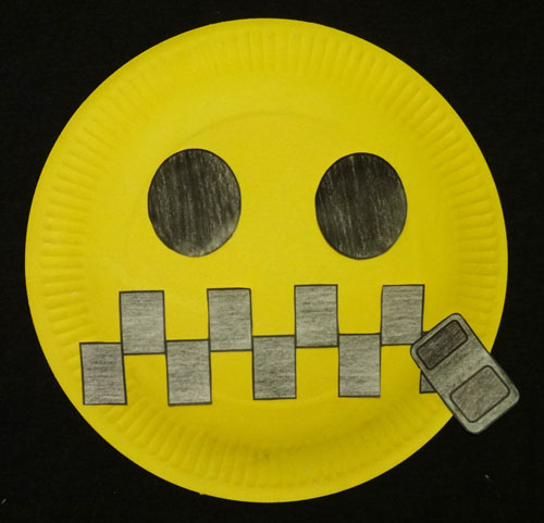 emoji paper plate craft: zipped lips