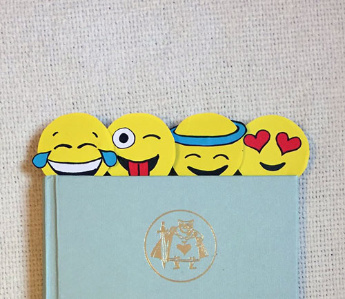 emoji paperclip bookmark