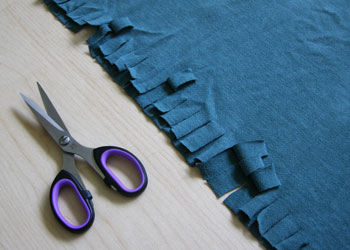 DIY simple t-shirt bag
