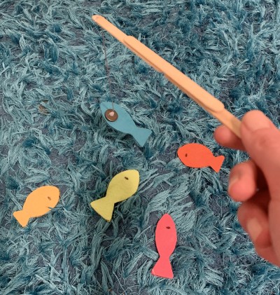 play the fishing game